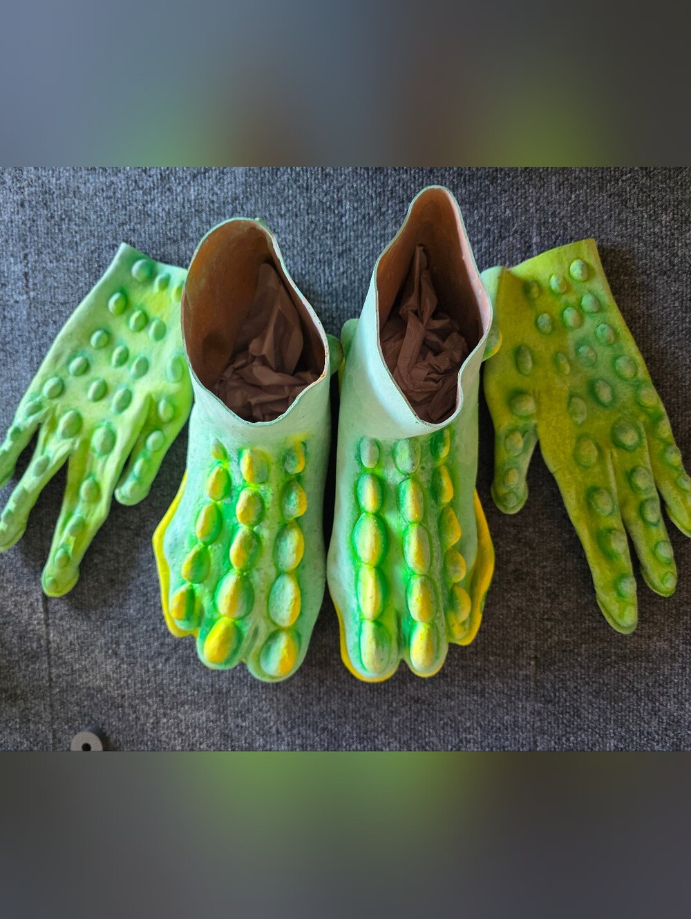 Vintage Alien Latex Costume Hands & Feet 4 Pc Halloween Monster